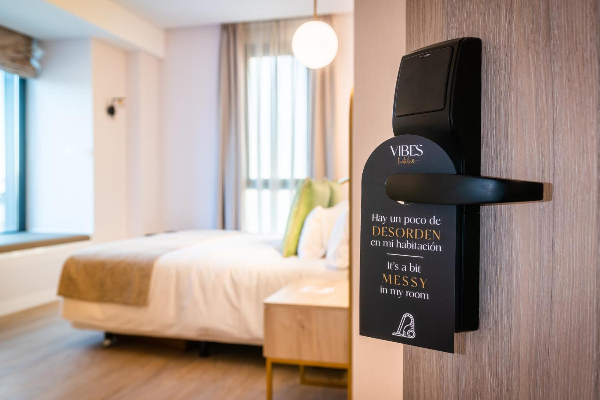 Hotel Malaga Vibes Bagian luar foto