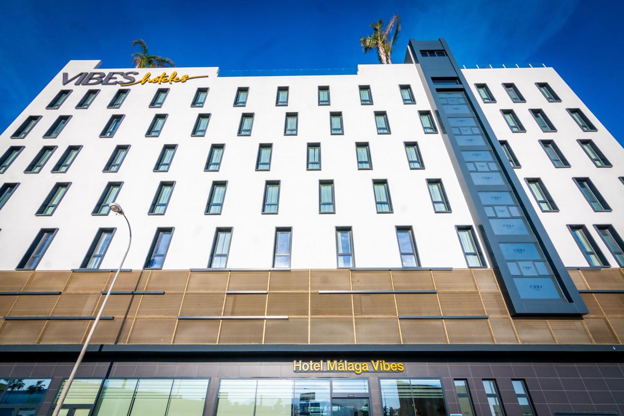 Hotel Malaga Vibes Bagian luar foto