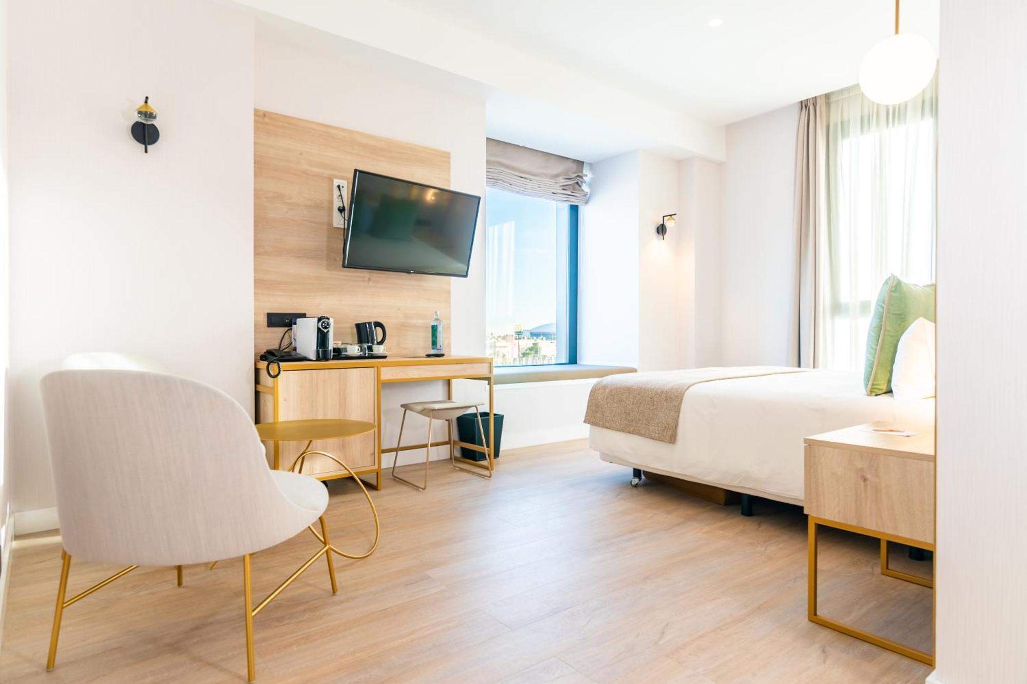 Hotel Malaga Vibes Bagian luar foto