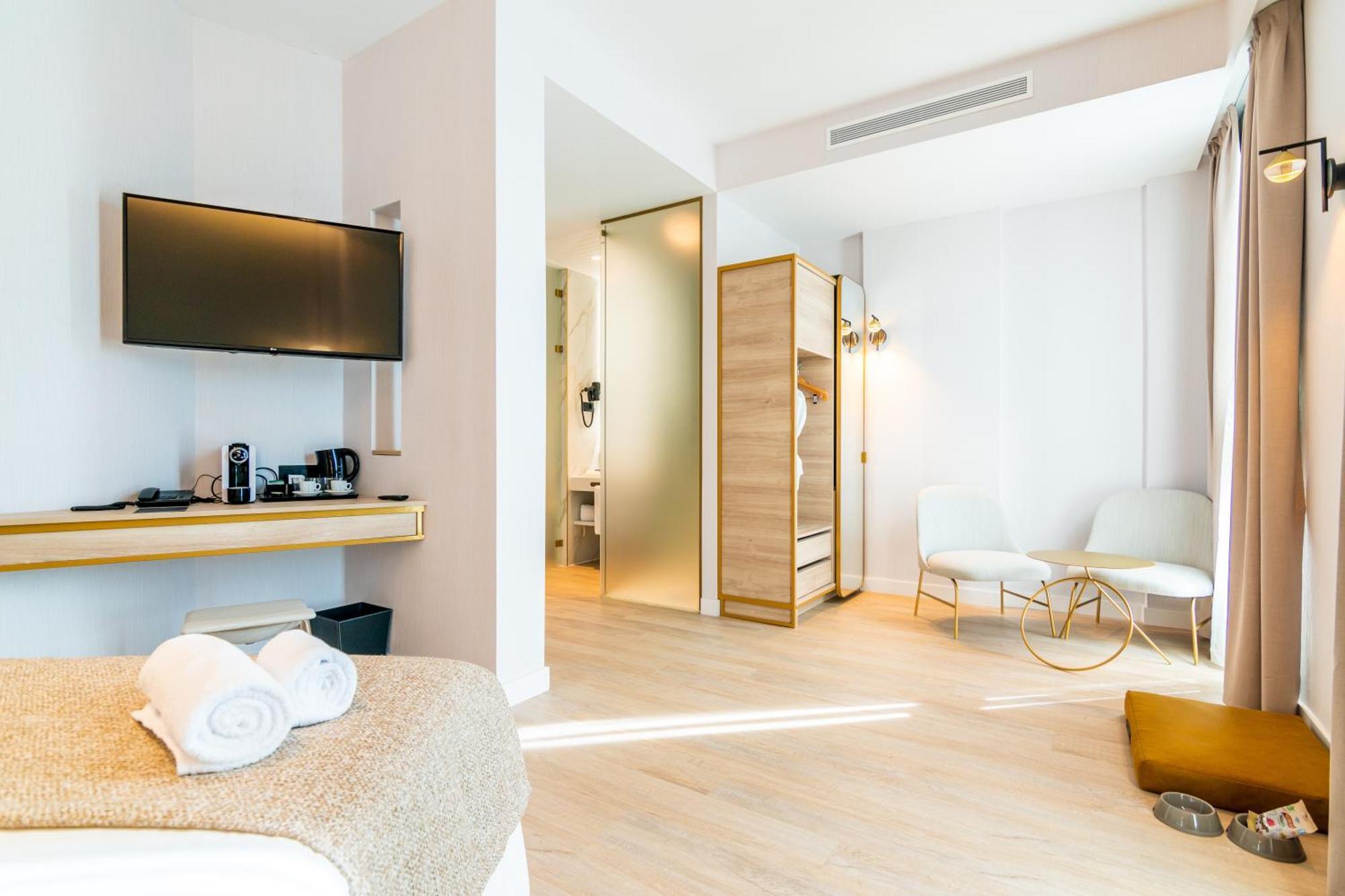 Hotel Malaga Vibes Bagian luar foto